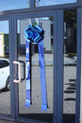 Grosse Schleife Valencia Metallic Blau d36x36+140cm